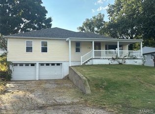 3821 Apache Trl, Hannibal, MO 63401
