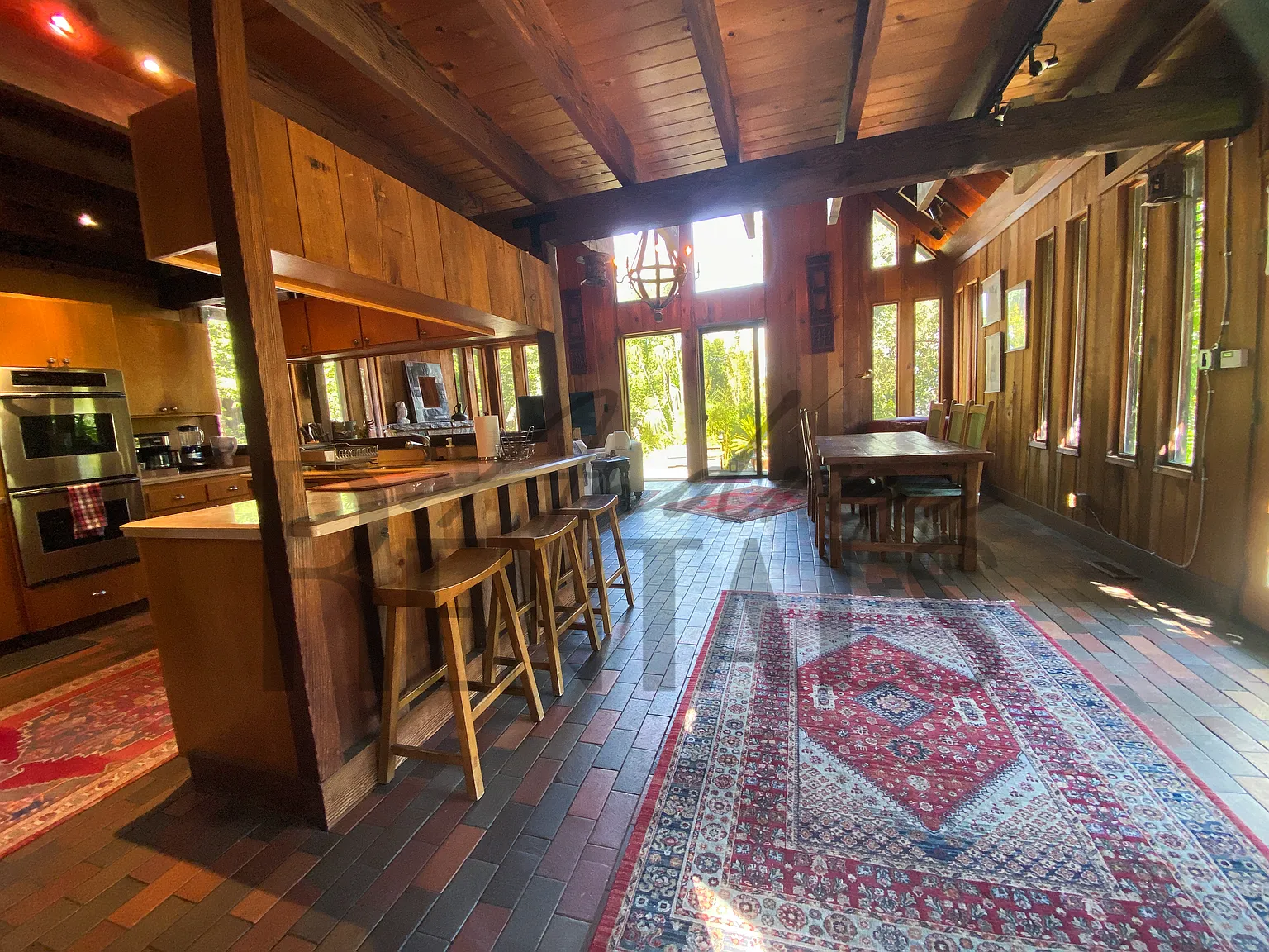 1 bed, 1.5 bath, 1350 sqft, $3,500 — Photo 3