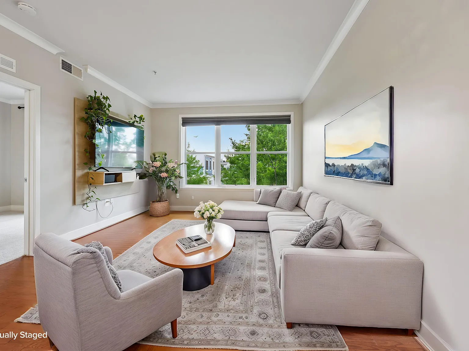1 bed, 670 sqft, $2,400 — Photo 2