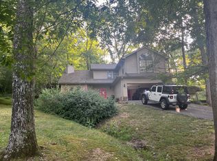 407 Dunsinane Rd, Signal Mountain, TN 37377