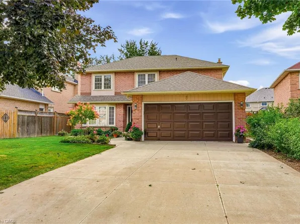 5 Michelle Dr, Saint Catharines, ON L2S 3E2