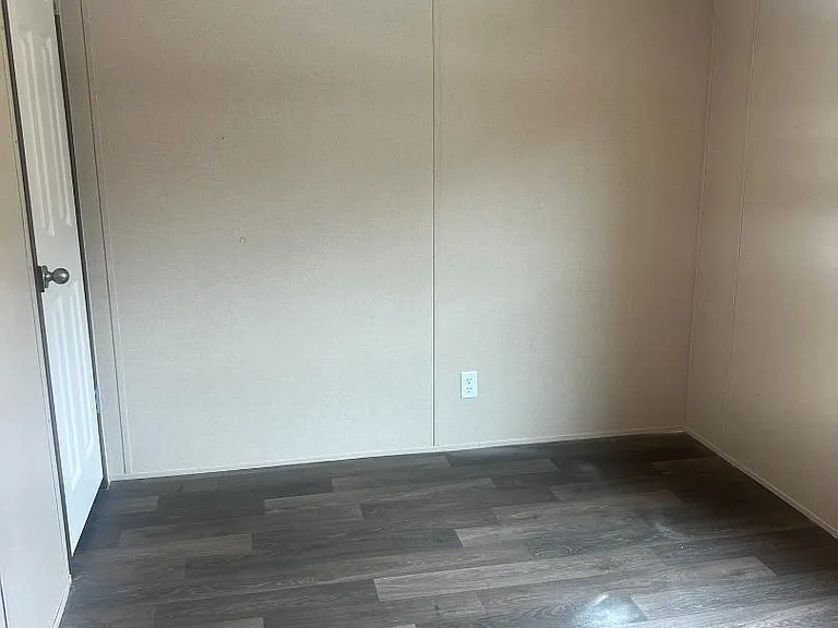 Unit Photo