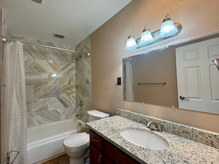 3082 S Wheeling Way #403 — Photo 9