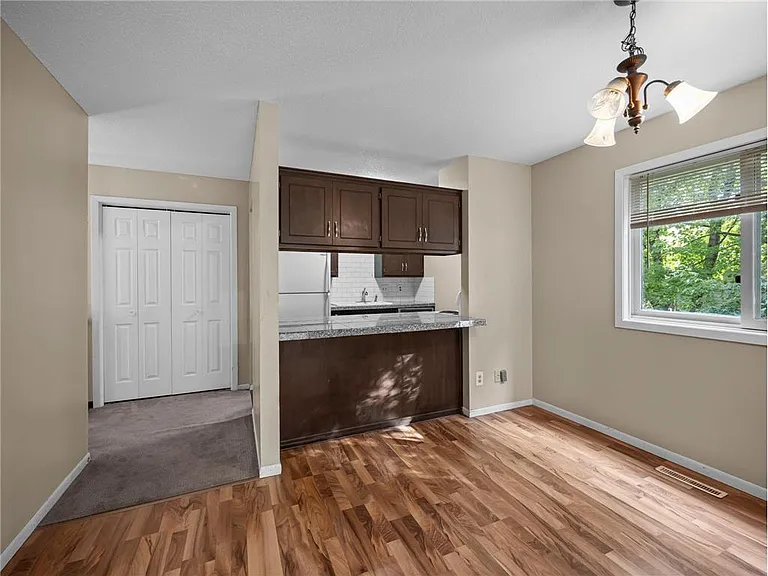 5535 Lindsay St — Photo 3