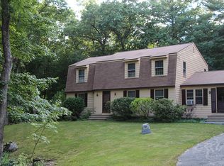 14 Hidden Valley Rd, Westford, MA 01886