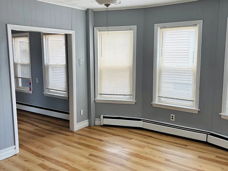 47 Joliette St #1 — Photo 15