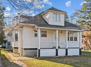 106 W Camden Ave, Moorestown, NJ 08057