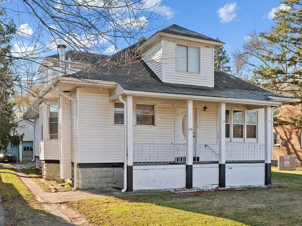 106 W Camden Ave, Moorestown, NJ 08057