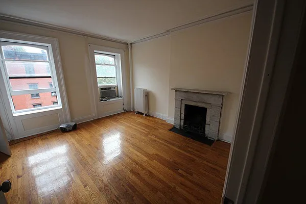 Rented by Bien Realty Ltd | media 25