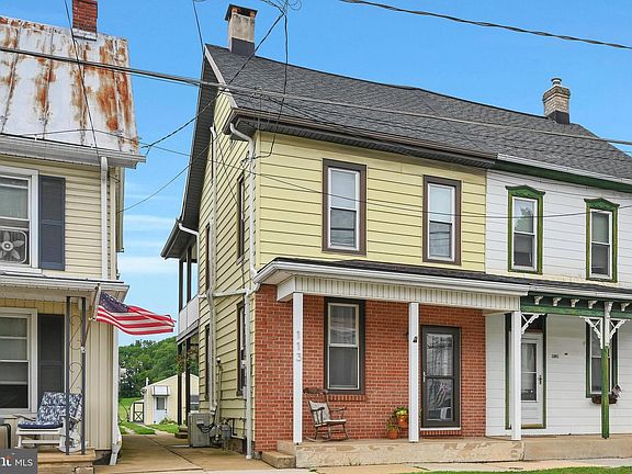 2nd image of 113 E Main St