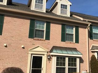 609 Shropshire Dr, West Chester, PA 19382