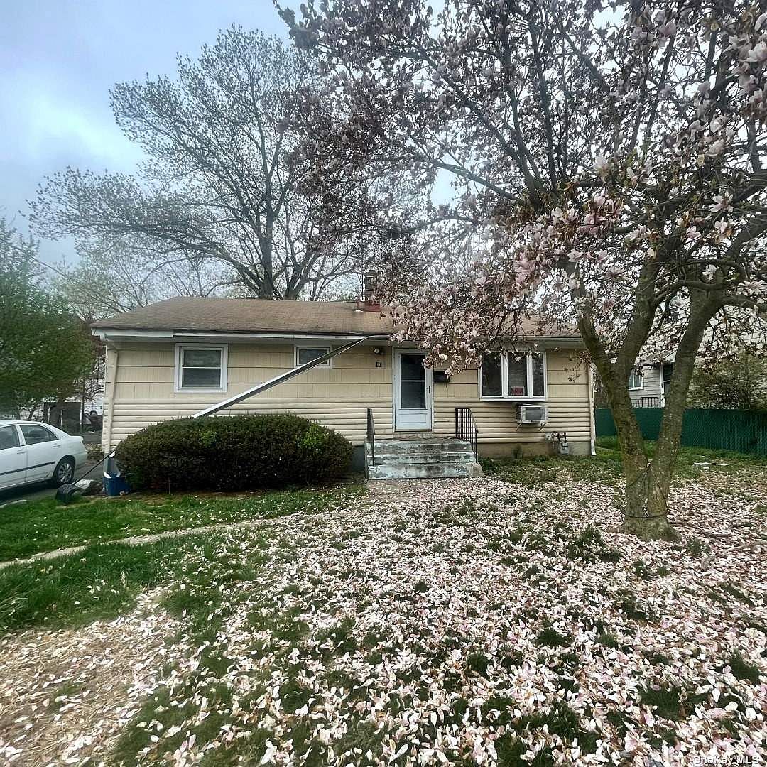 10 Anthony Drive, Spring Valley, NY 10977 Zillow