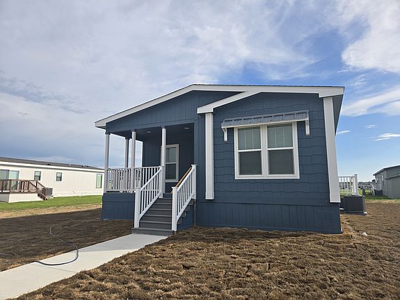 2nd image of 202 Goldwater Dr #432