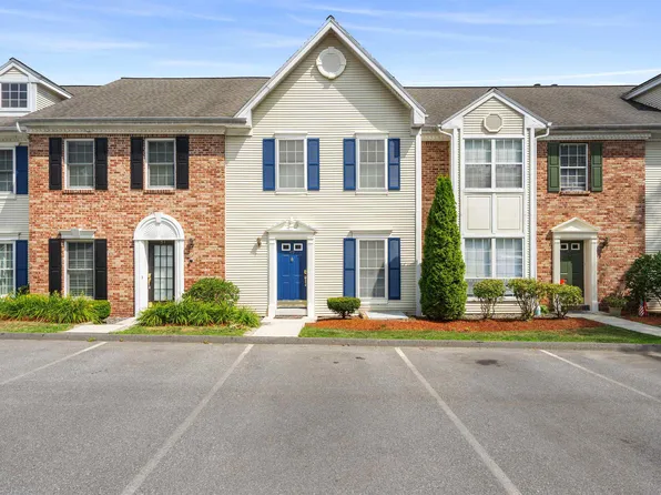 49 Middlesex Road #49, Merrimack, NH 03054