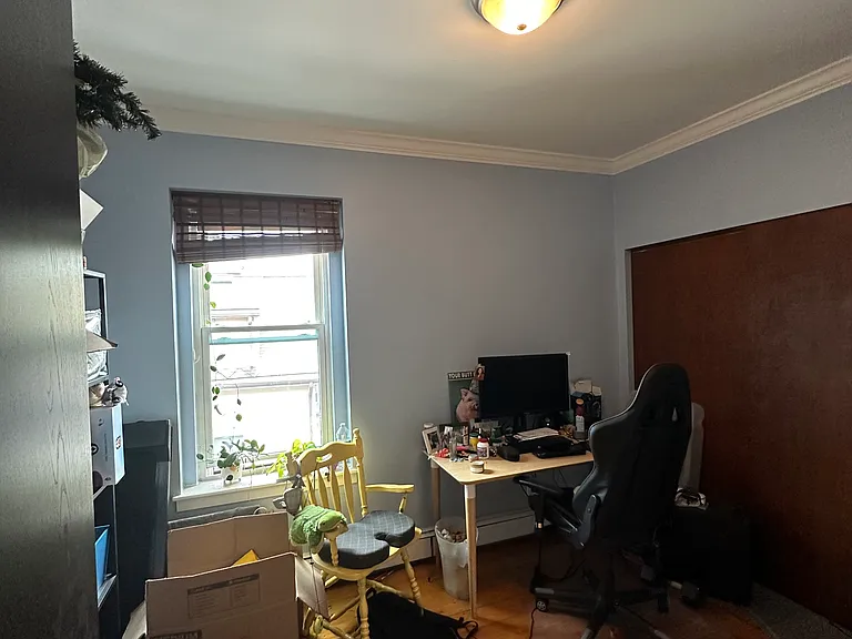 22 Perry St #3 — Photo 12