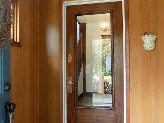 3rd image of 1536 Hamilton Ave NW