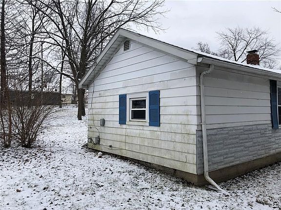 2nd image of 428 2nd Ave