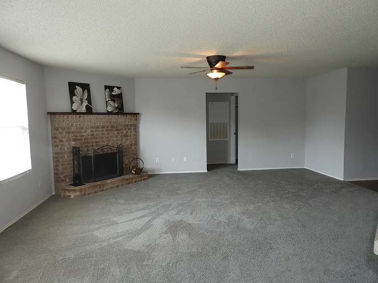 9513 George Bush Dr — Photo 10