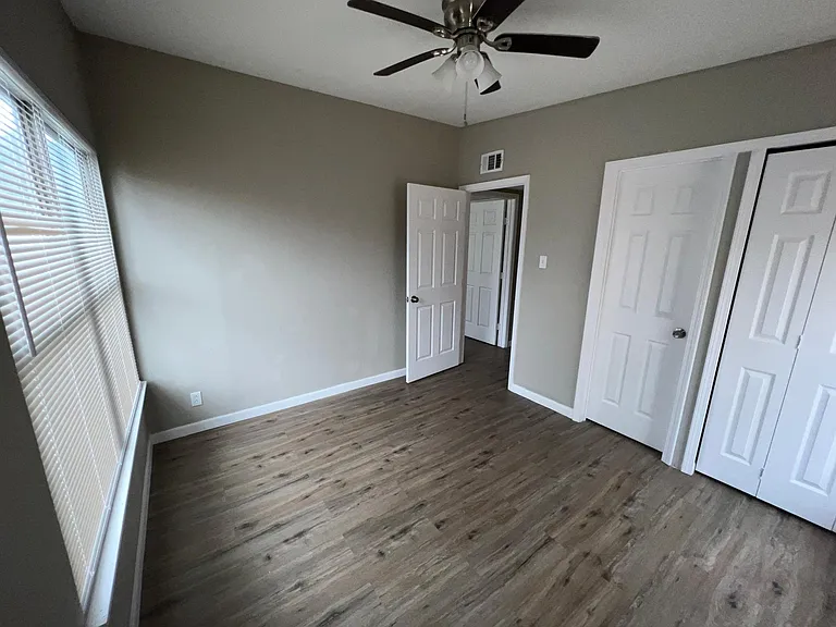 4845 Concord St — Photo 9