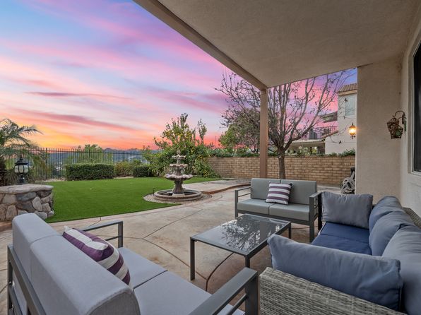27604 Redwood Way