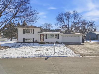 10405 99th Pl N, Maple Grove, MN, 55369