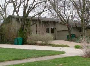 3319 Aspen Ct, Joliet, IL 60431