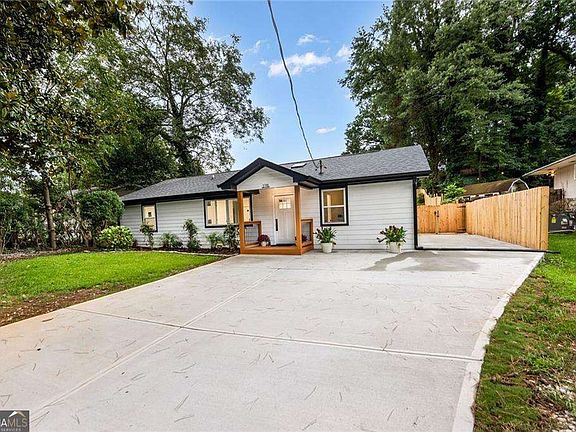 2nd image of 2715 Ellen Way