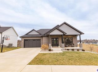 409 Ashwood Ave, Elizabethtown, KY
