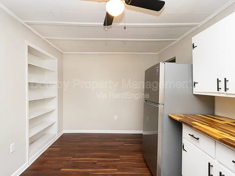 207 Napier St #1 — Photo 6