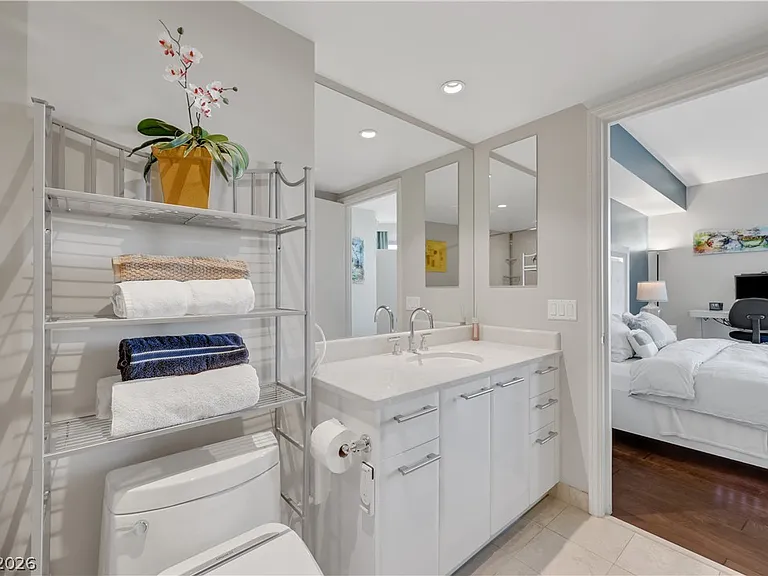 322 Karen Ave #2105 — Photo 10
