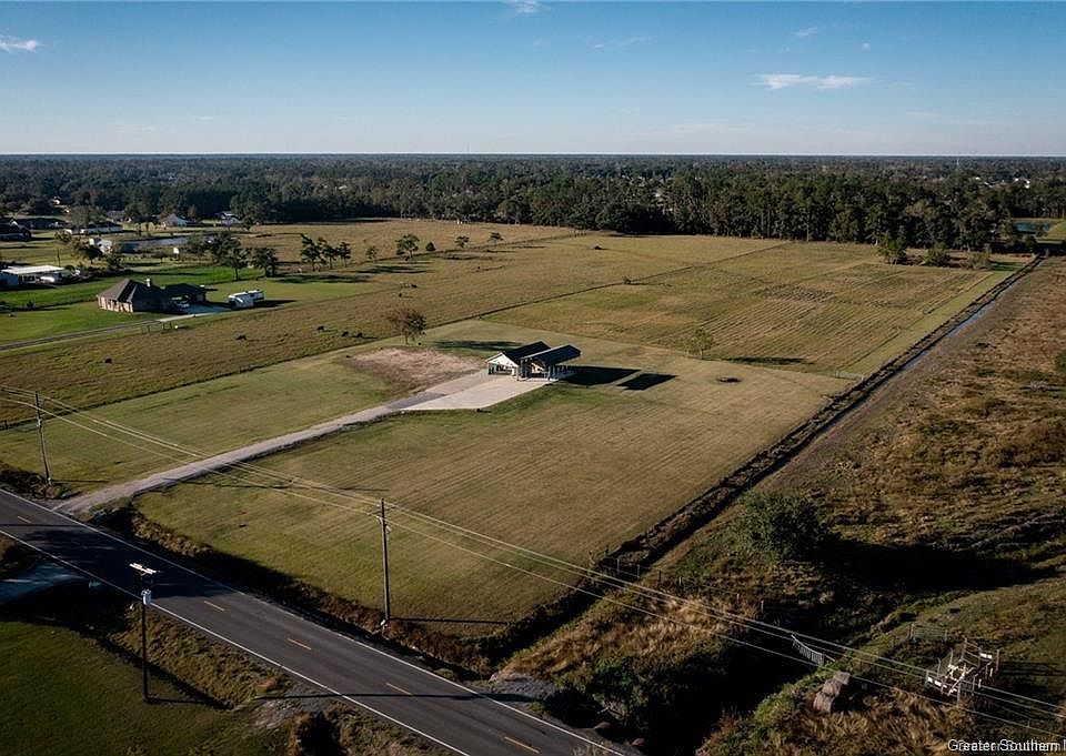 1863 W Dave Dugas Rd, Sulphur, LA 70665 MLS SWL23003973 Zillow