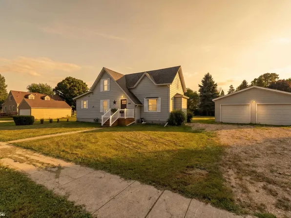 645 W 6th St, Garner, IA 50438