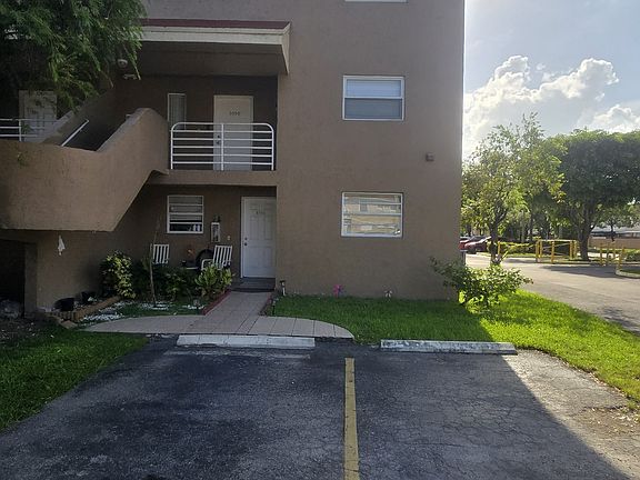 5th image of 5936 W 26th Ave