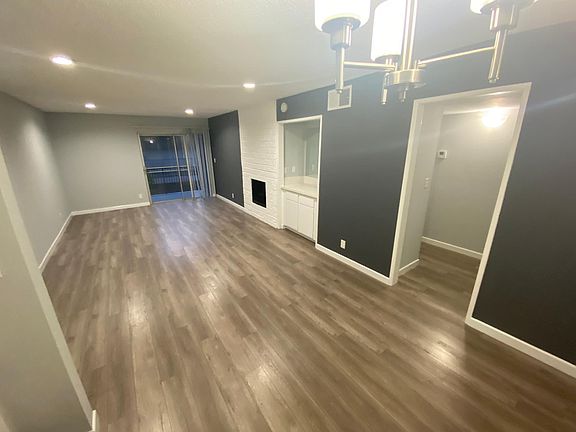 3rd image of 11701 Texas Ave APT 213