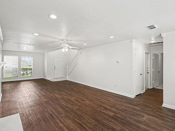 5th image of 2811 Copra Ln