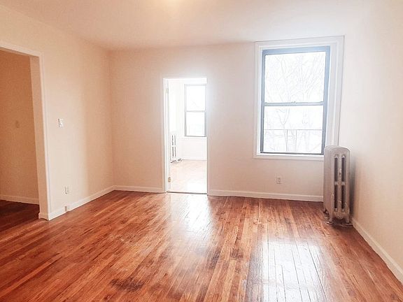 4th image of 24-09 27th St #8