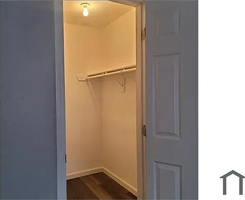 4725 Hayford Way — Photo 6