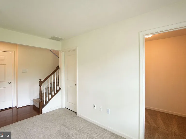 431 Williamson Ct — Photo 9