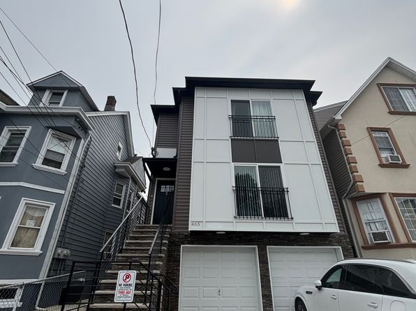 465-467 E 31st St #2