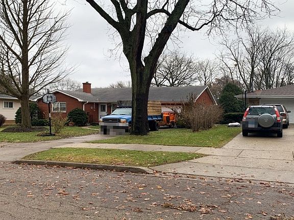 2nd image of 339 Flossmoor Ave