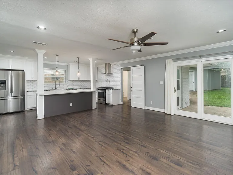 8326 Hazen St — Photo 5