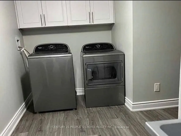 23 Travis Cres #BASEMENT — Photo 8