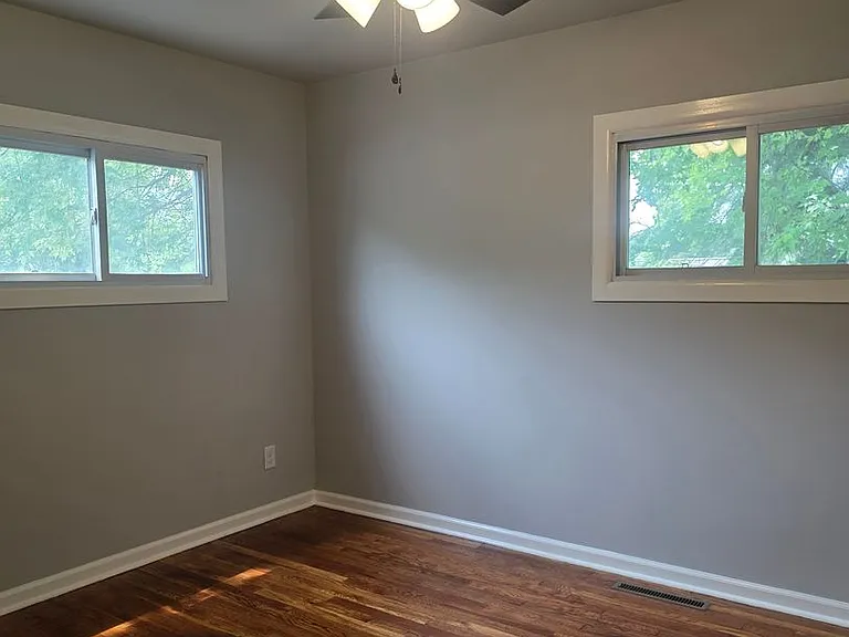 7 Todd Ln — Photo 23
