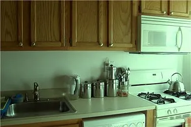 Rented by R New York