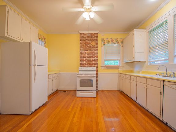 5th image of 311 S 3rd St