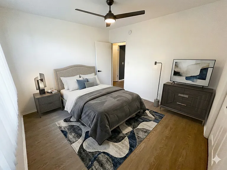 10907 Fruitland Dr — Photo 20