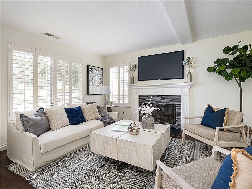 1st image of 2210 Harriman Ln #A