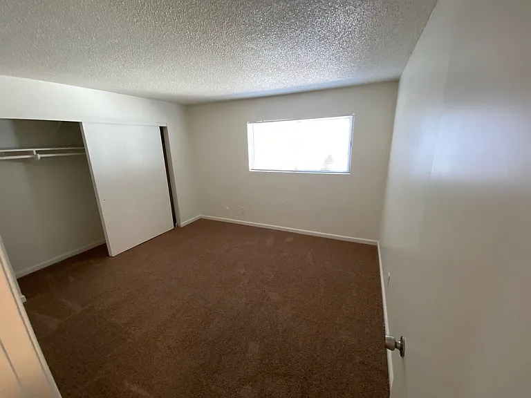 341 Lansing Cir #A — Photo 9
