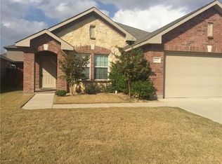 412 Marble Creek Dr, Fort Worth, TX 76131