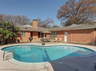 1302 Tanager Ln, Garland, TX 75042